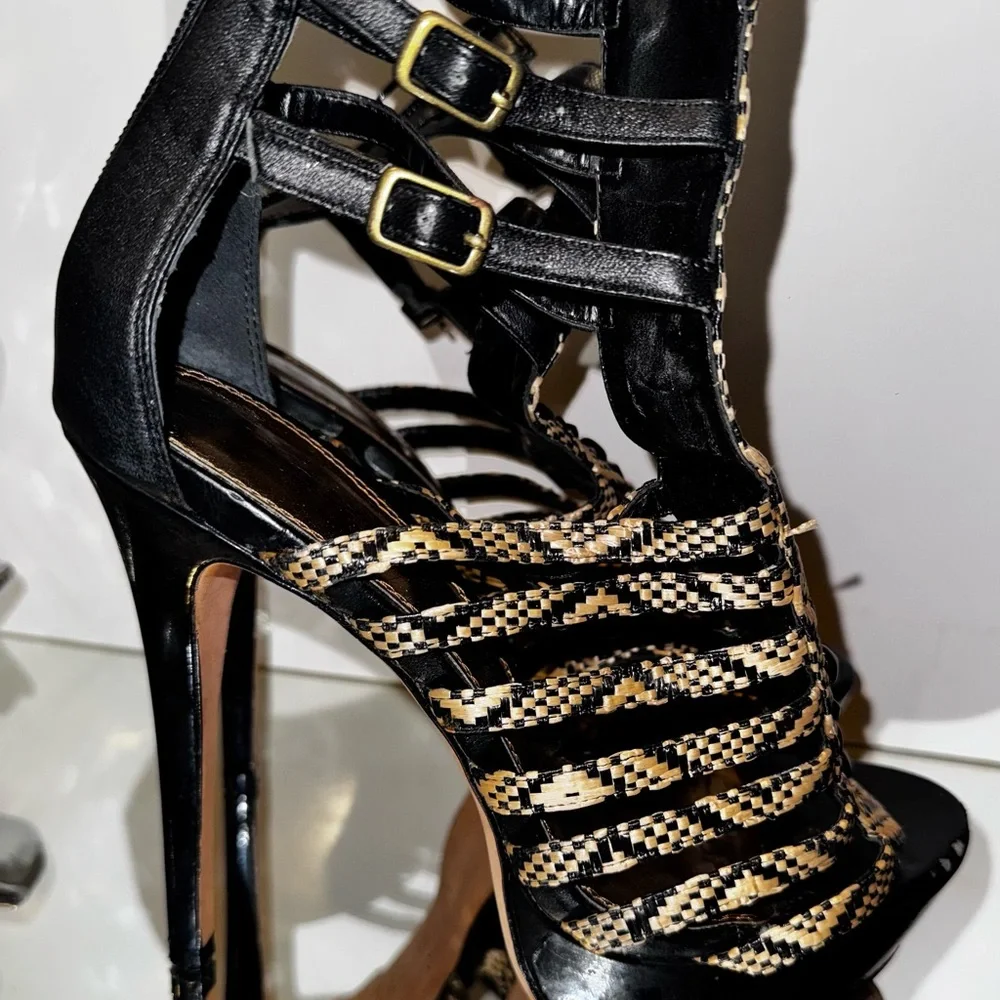 Bebe Aztec/gladiator Raffia sandal - Picture 6 of 11